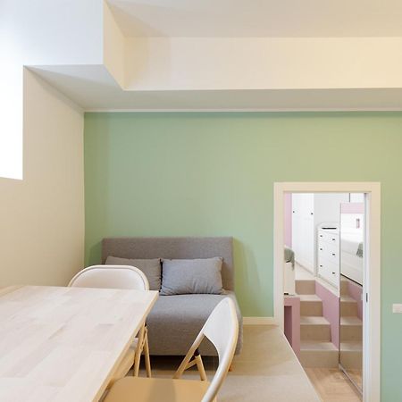 Insubria Park - Pastel Color Apartment! 米兰 外观 照片